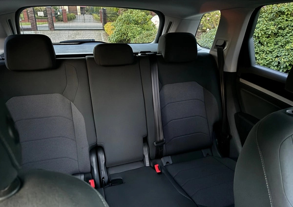 Volkswagen Touareg cena 148000 przebieg: 156000, rok produkcji 2020 z Radomsko małe 326